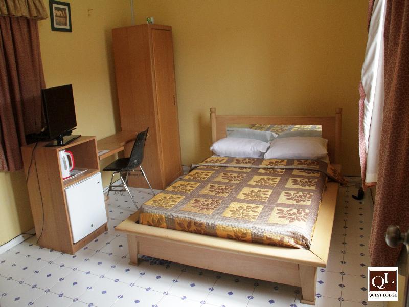 Quest Lodge Spintex Esterno foto